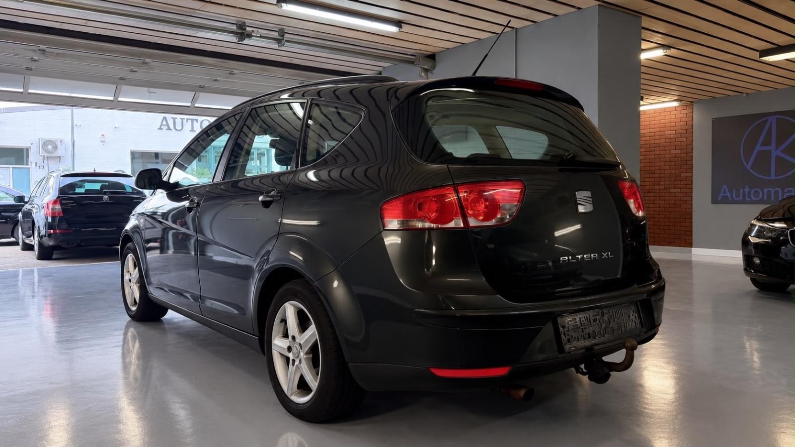 Seat Altea XL 2011 — engine 1.197 cm³, 105 HP (77kW)