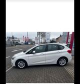 BMW Bmw 216d Active Tourer - BMW 216 Active Tourer in Frankfurt (Main)