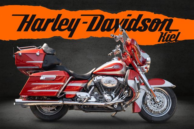 Harley-Davidson CVO Ultra Classic FLHTCUSE -  SCREAMIN EAGLE