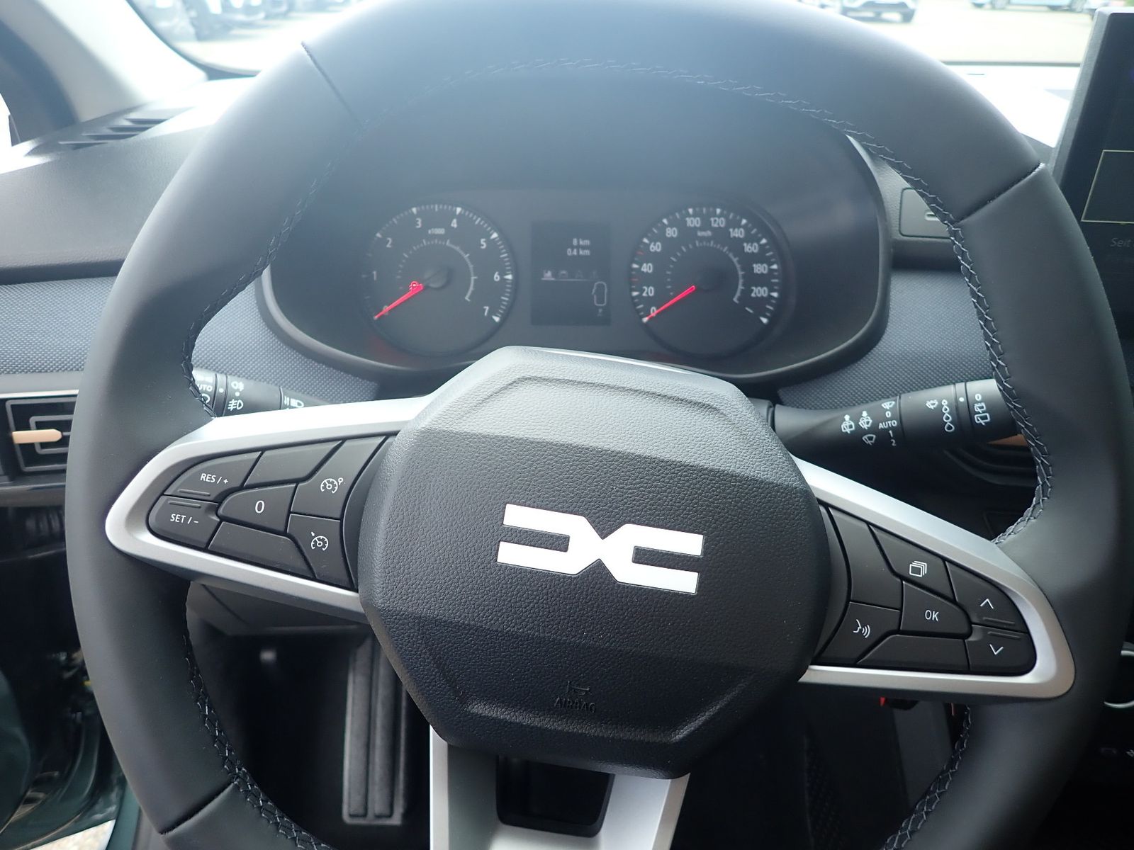 Fahrzeugabbildung Dacia Sandero Stepway Expression TCe 110