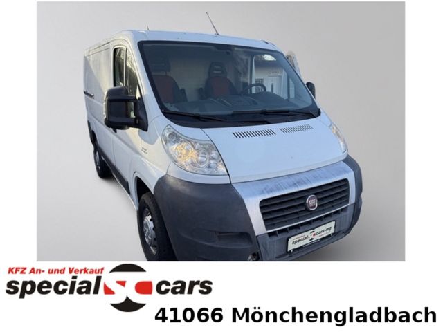 Fiat Ducato 100 / 2. Hand / PDC / ZV / Einbau-Regale