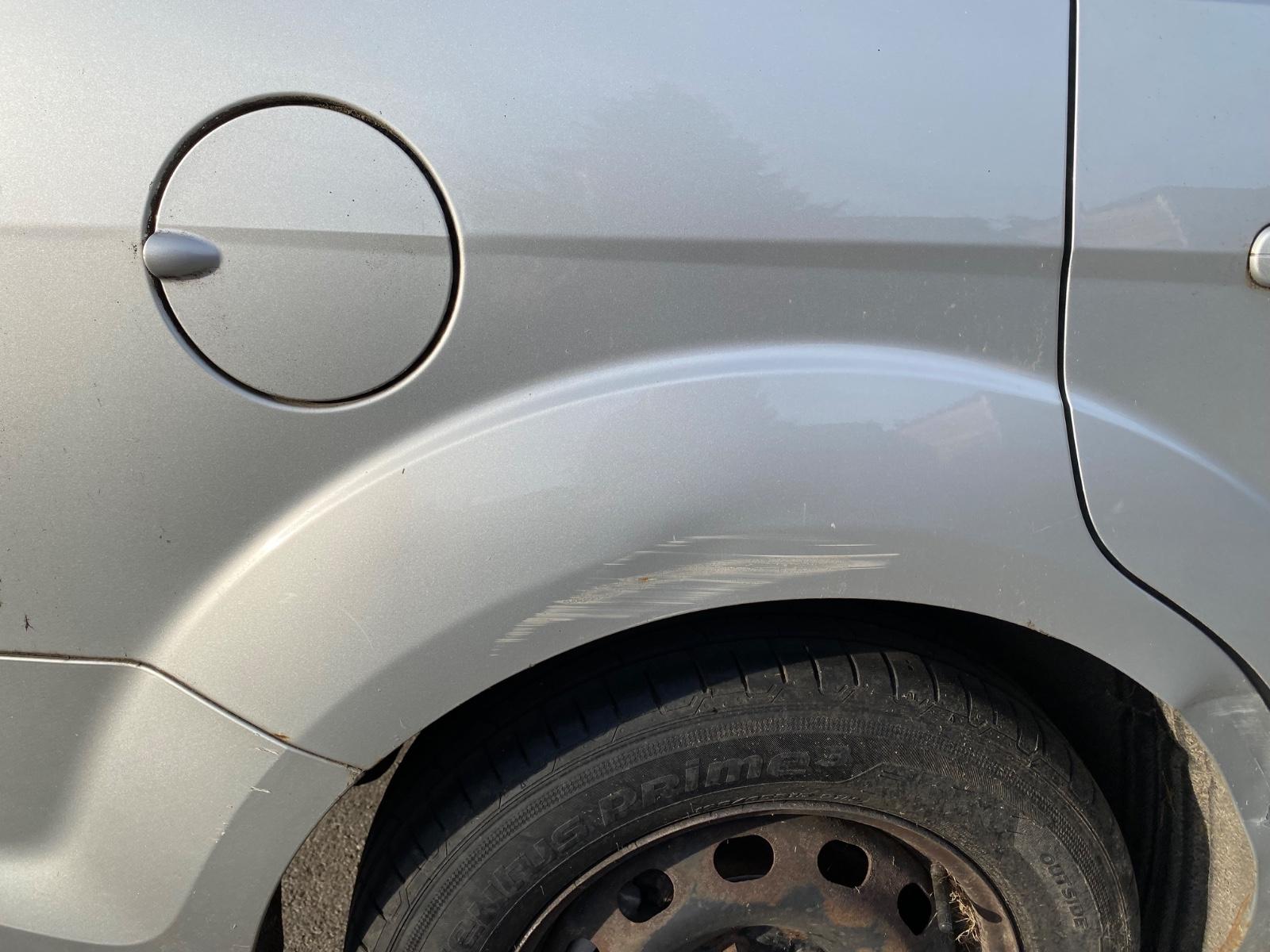 Ford Focus 2010 — photo 6