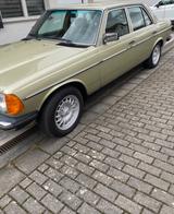 Mercedes-Benz 230 W 123 H Kennzeichen - Mercedes-Benz 230 in Bonn