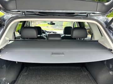Volkswagen Tiguan Allspace - 9
