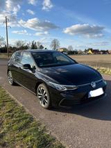 Volkswagen Golf 1.5 TSI OPF 96kW  ACC/SHZ/NAVI