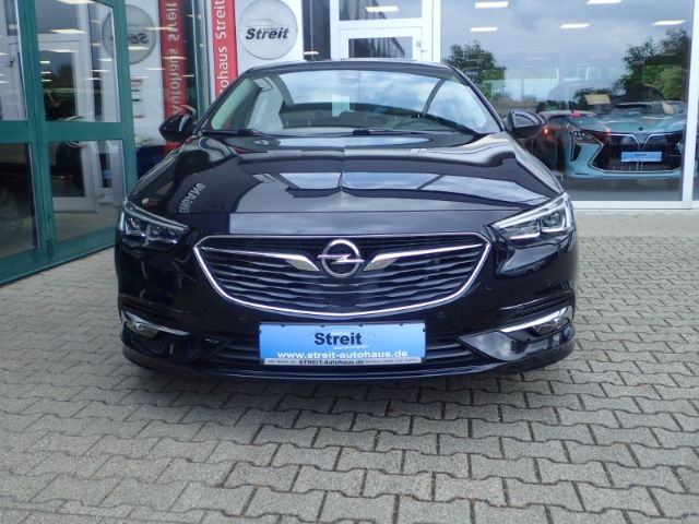 Fahrzeugabbildung Opel Insignia 2.0 Grand Sport Business 4x4 AHK ACC SH