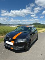 Volkswagen Schöner VW Polo mit Rallyestreifen - : Rallye