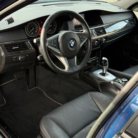 BMW 523 - 8