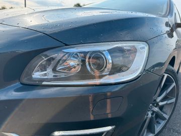 Volvo V60 - 2