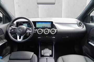 صورة مصغرة 13 لـ 2023 Mercedes-BENZ EQA