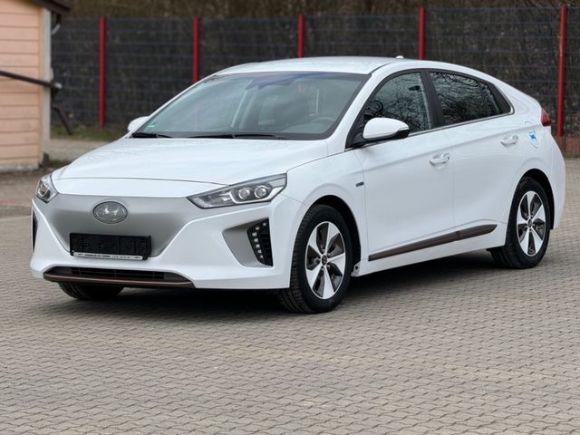 Hyundai IONIQ Style Elektro * 1 HAND * 29 TKM *TÜV NEU