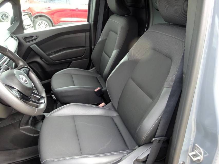 Fahrzeugabbildung Nissan Townstar Kastenwagen 2.0t  DIG-T 130 L1 Acenta