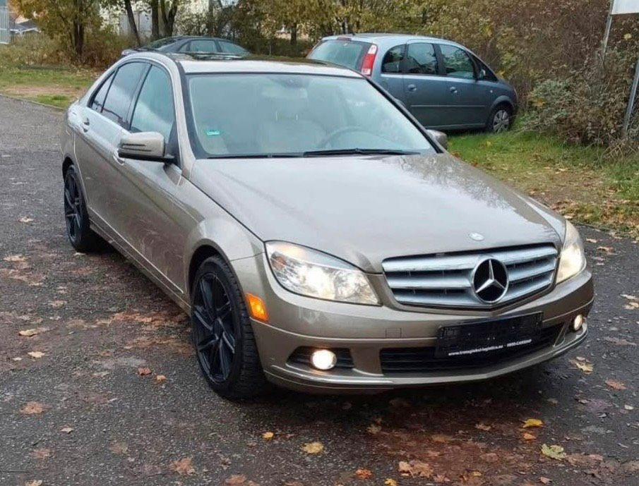 Mercedes-Benz C 300