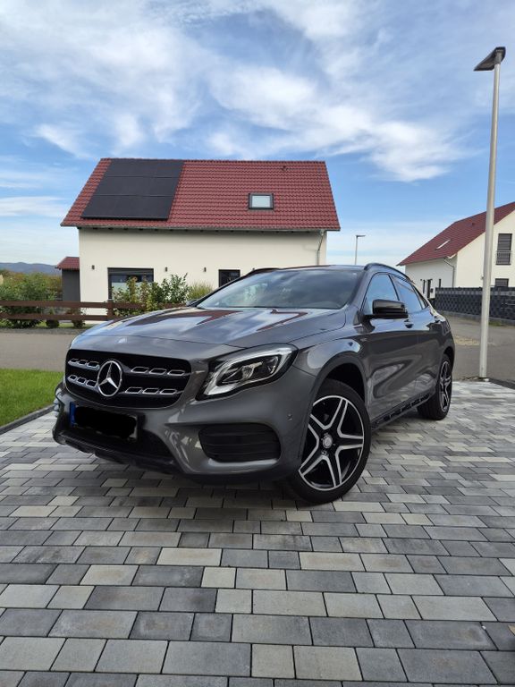 Image of Mercedes-Benz GLA 200