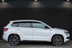SKODA Karoq Sportline*LED*DAB*Kamera*Unfallfrei