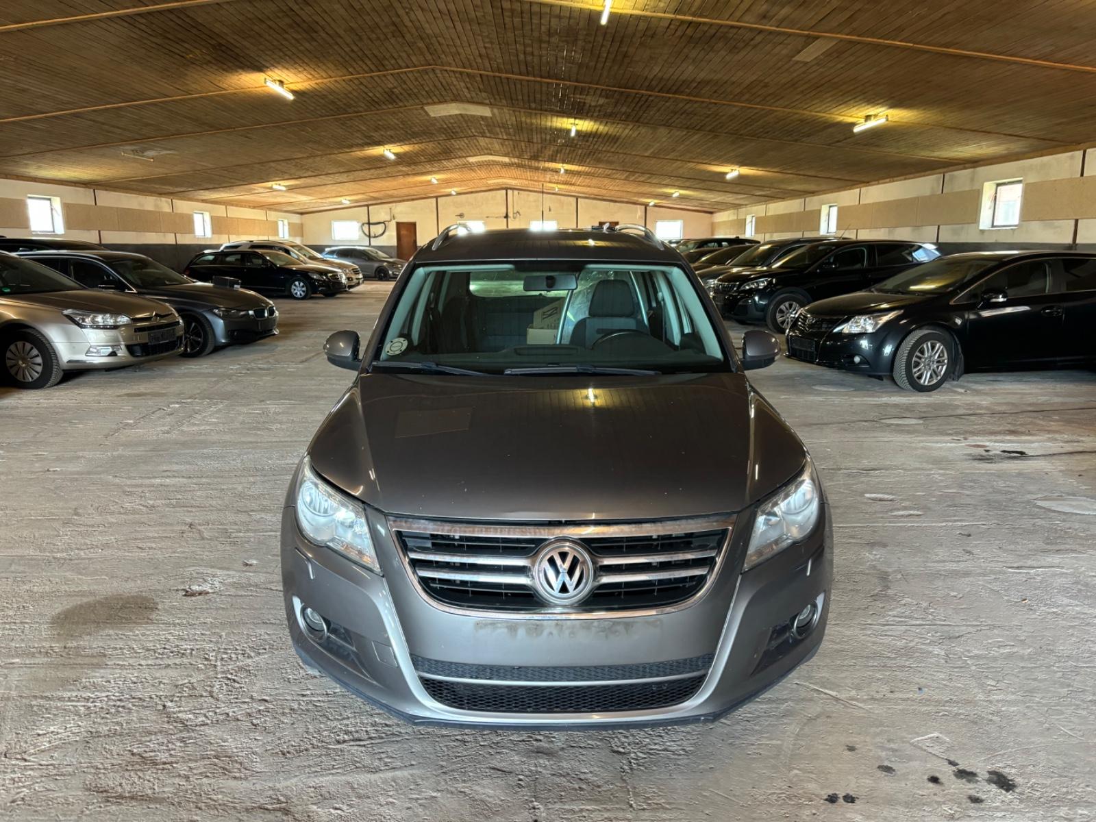 Volkswagen Tiguan 2.0 TSI 4MOTION Track & Field 2 SEATS