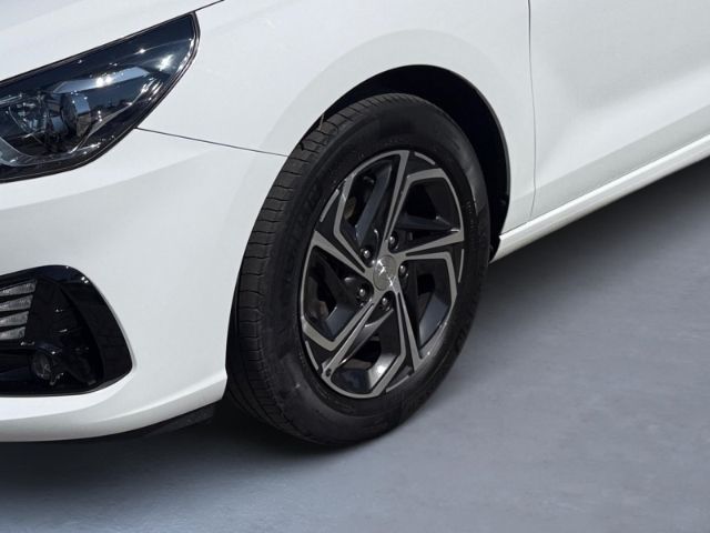 Fahrzeugabbildung Hyundai i30 1.0 Edition 30 +KLIMA+CARPLAY+RFK+PDC+SHZ+UV