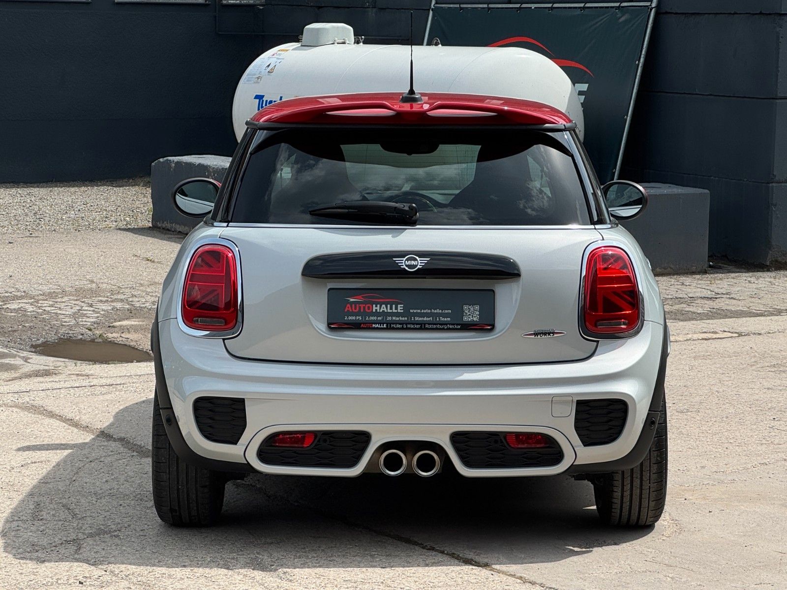 Fahrzeugabbildung MINI John Cooper Works CarPlay Adap. LED NAV HuD PDC