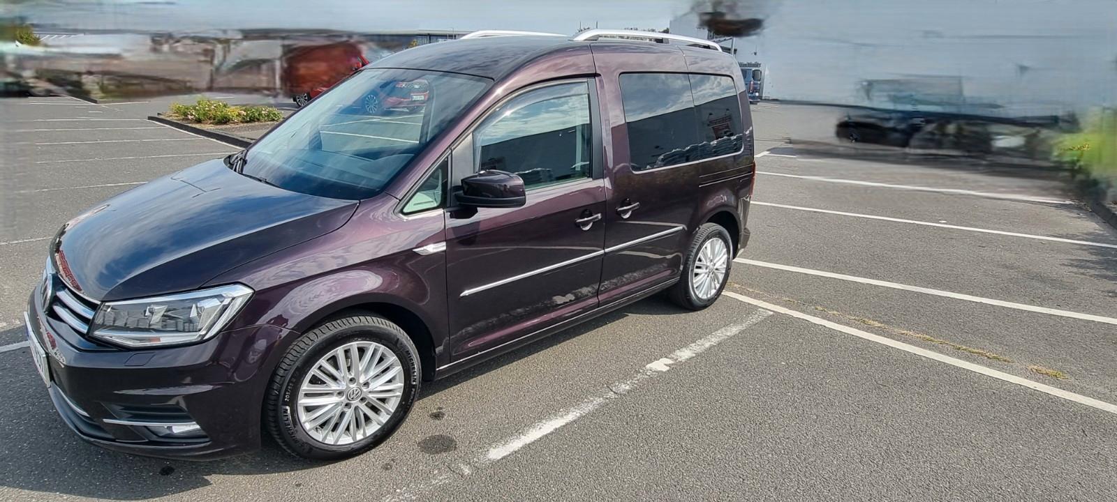 Volkswagen Caddy 2,0TDI 110kW BMT DSG Highline 5-Sitzer