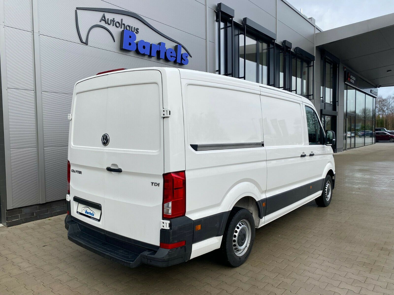 Fahrzeugabbildung Volkswagen Crafter Kasten Kasten 30  aus 1.Hand