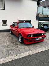 BMW E30 318is - BMW 318 aus 1989: 318i