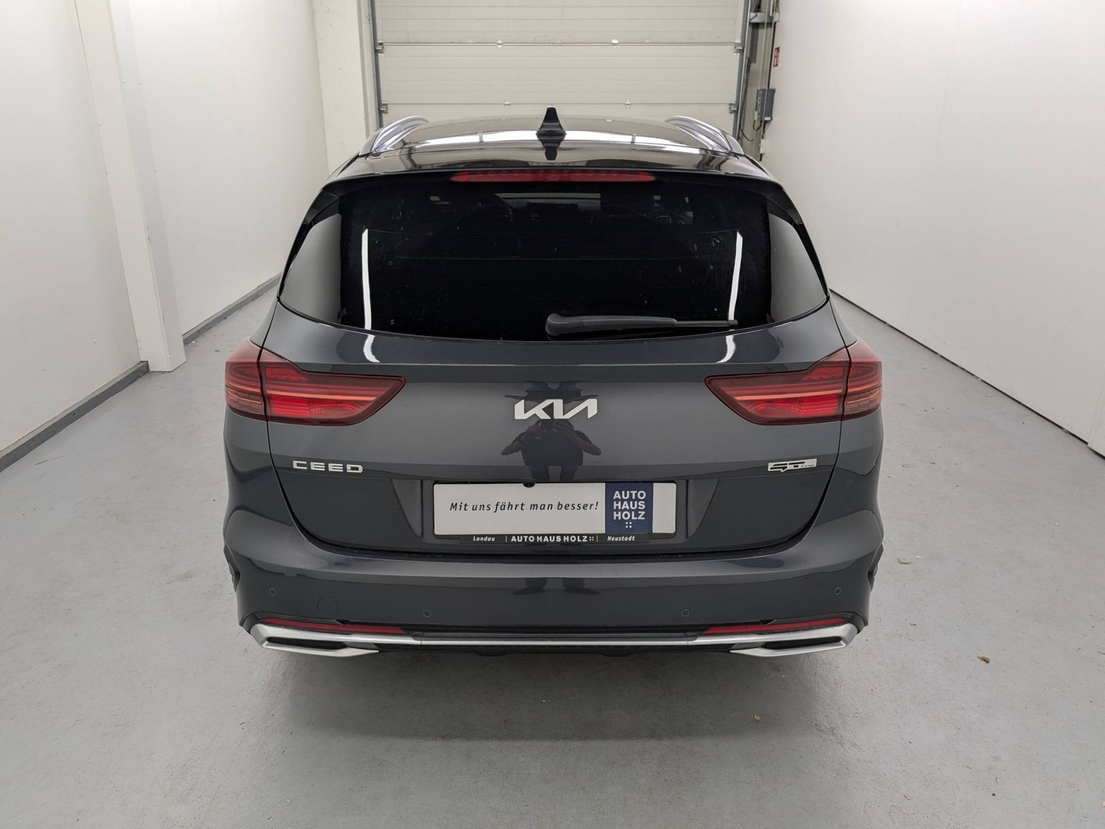 KIA cee'd Ceed SW 1.5 T-GDI DCT GT-Line JBL – Bild 3