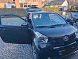 Toyota IQ + 1,0-l-VVT-i + - Toyota IQ von privat