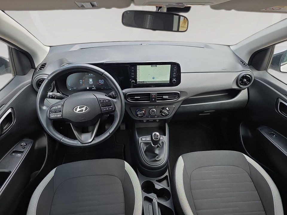 Fahrzeugabbildung Hyundai i10 1.2i 84PS Trend