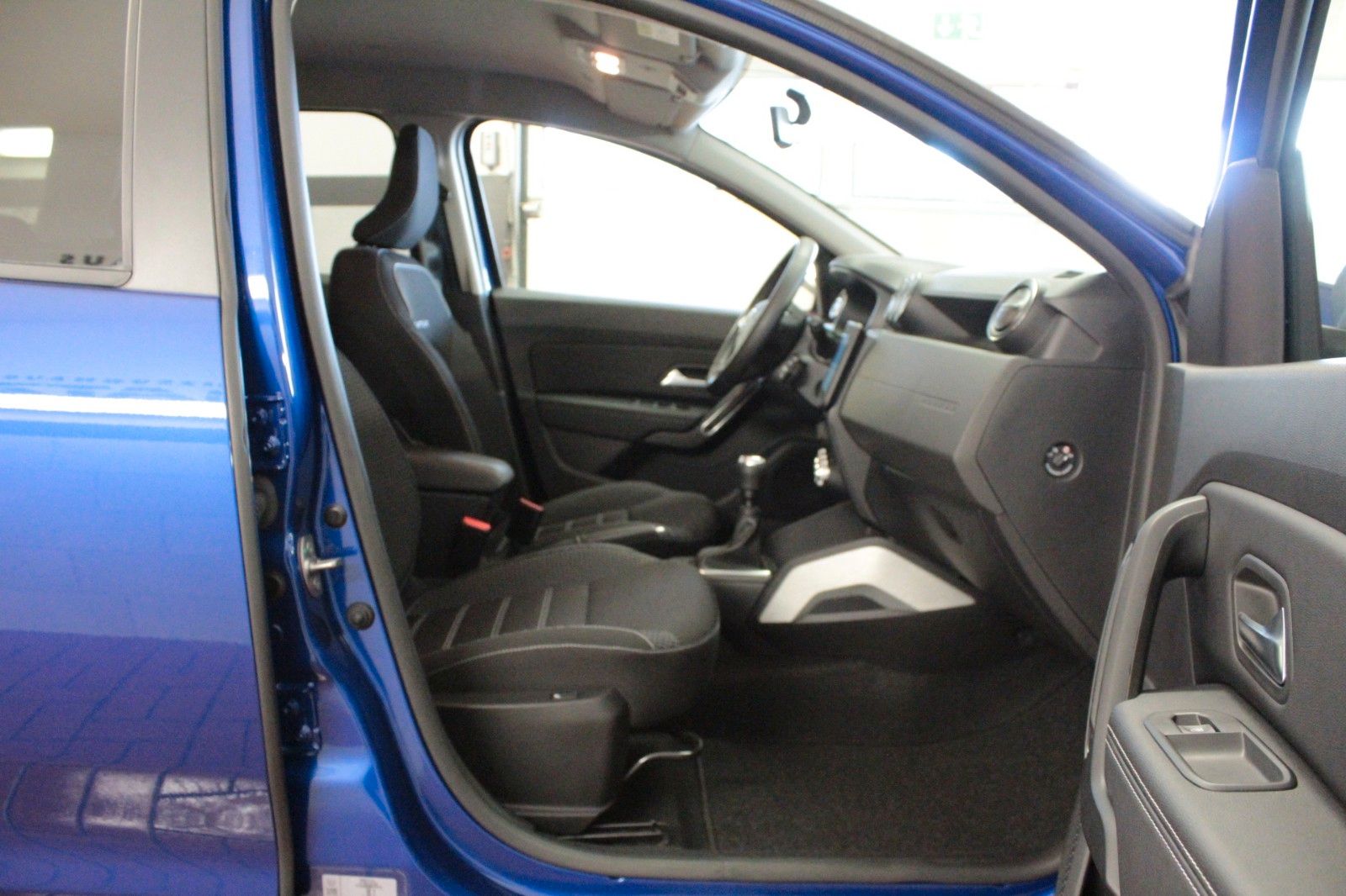 Fahrzeugabbildung Dacia Duster TCe 150 4x4 Prestige  Allrad
