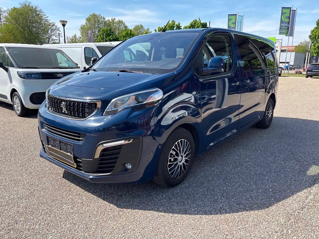 Image of Peugeot Traveller