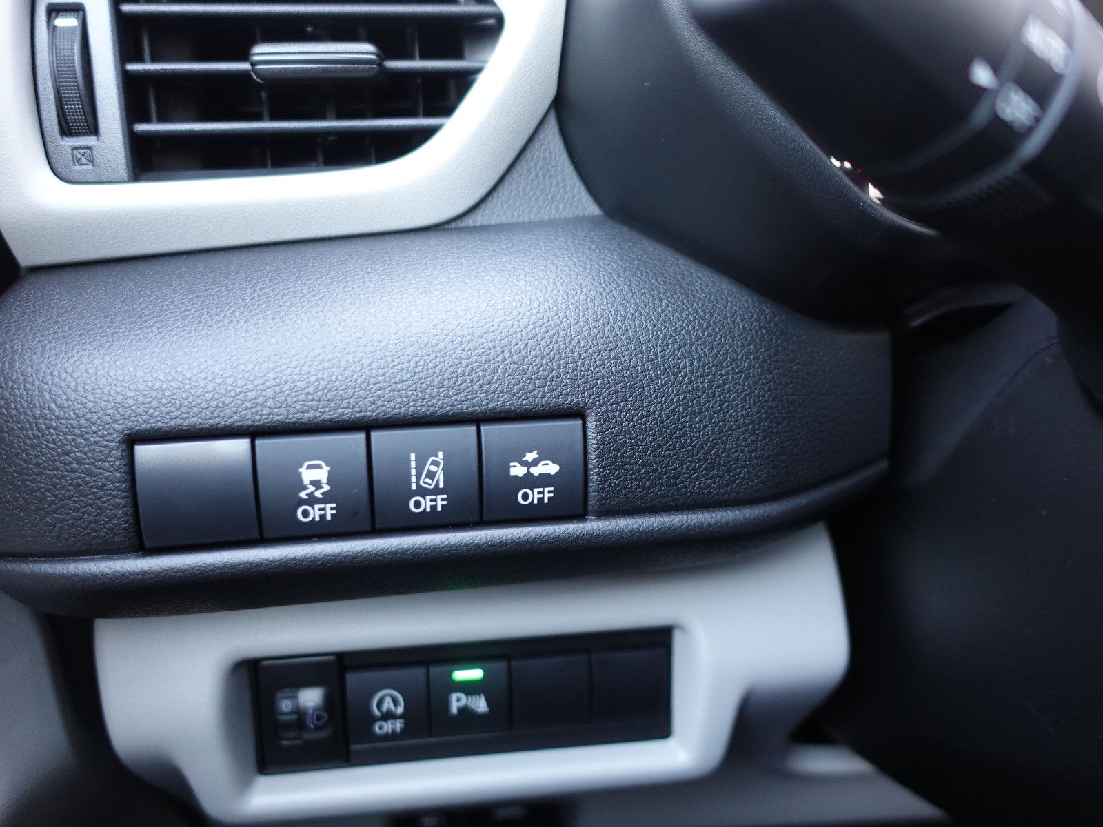 Fahrzeugabbildung Suzuki Swift Club 1.2 Hybrid,Navi,Kamera,LED,DAB+,Klima