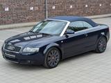 Audi CABRIO 2.4 V6 mit NUR 96.661 km & SEHR GEPFLEGT - Audi A4: 2.6