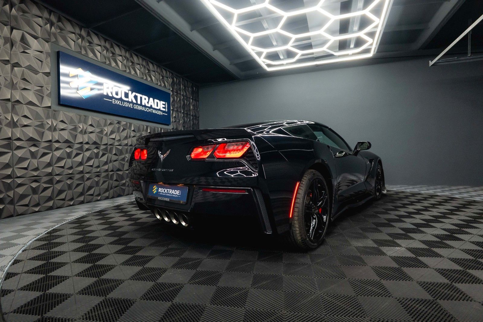 Fahrzeugabbildung Corvette C7 6.2 V8 Stingray Z06-Design Targa Performance