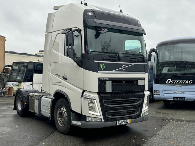 Volvo FH 500 mit Silo Kompressor und Nebenantrieb