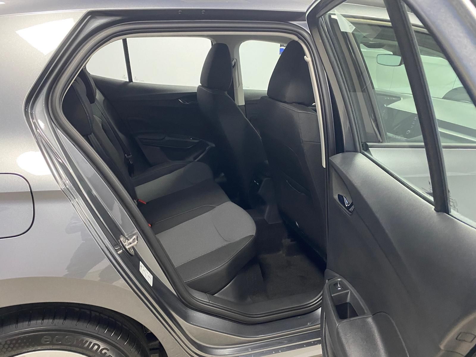Fahrzeugabbildung SKODA Fabia Selection APP+KLIMA+RFK+PDC+SITZHEIZ+Andro