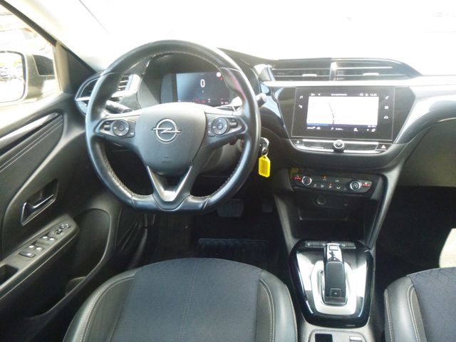 Fahrzeugabbildung Opel Corsa F 1,2 Turbo >AUT/LED/NAV/PDC/SHZ<