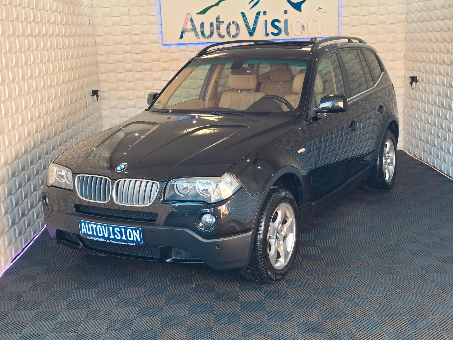 BMW X3 2.5 si*Automatik*Panorama*AHK*Leder*Xenon*