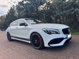 Mercedes-Benz CLA 45 AMG Shooting Brake Mercedes-AMG CLA 4... - Mercedes-Benz CLA 45 AMG Shooting Brake aus 2017