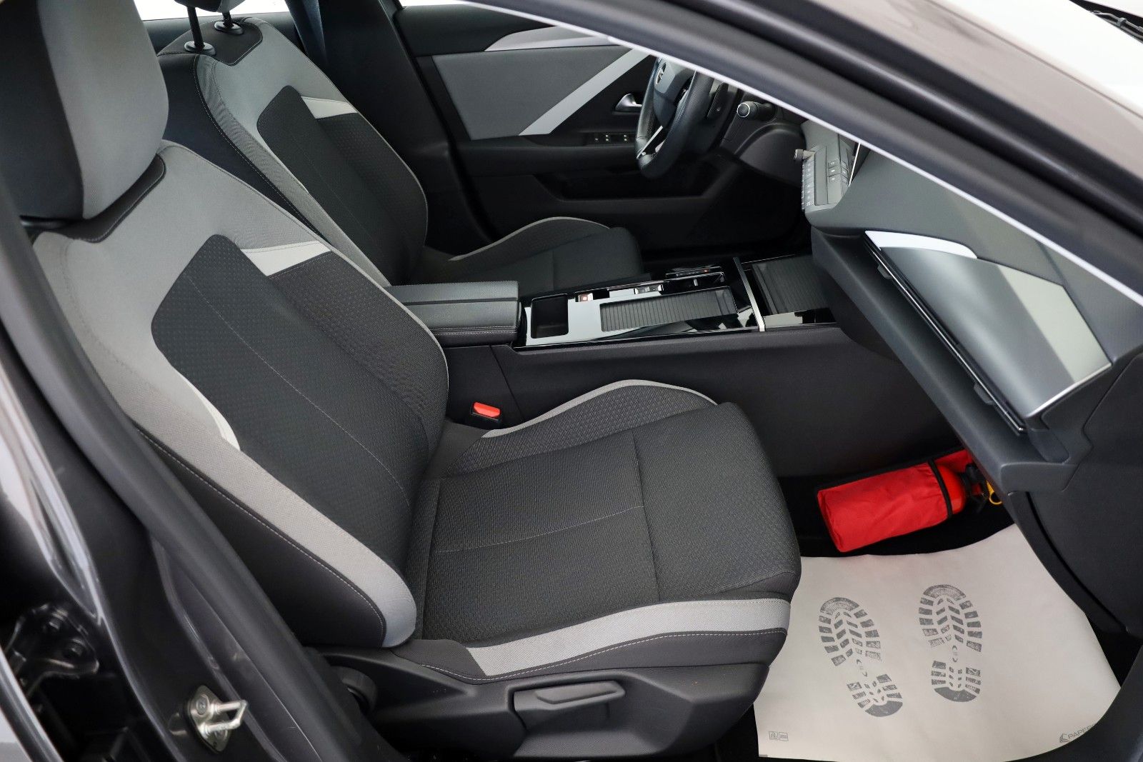 Fahrzeugabbildung Opel Astra L Lim.Plug-in Hybrid,Kamera,Mirrorlink,ACC