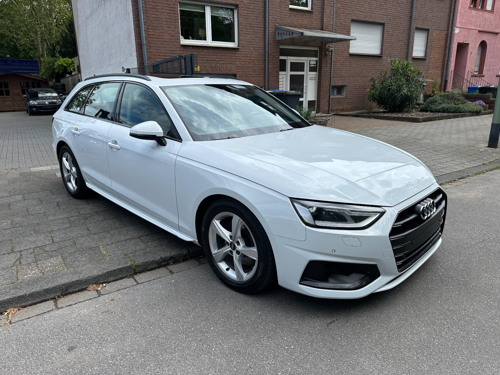 Audi A4 Avant 30 TDI advanced Panorama/DKG-S