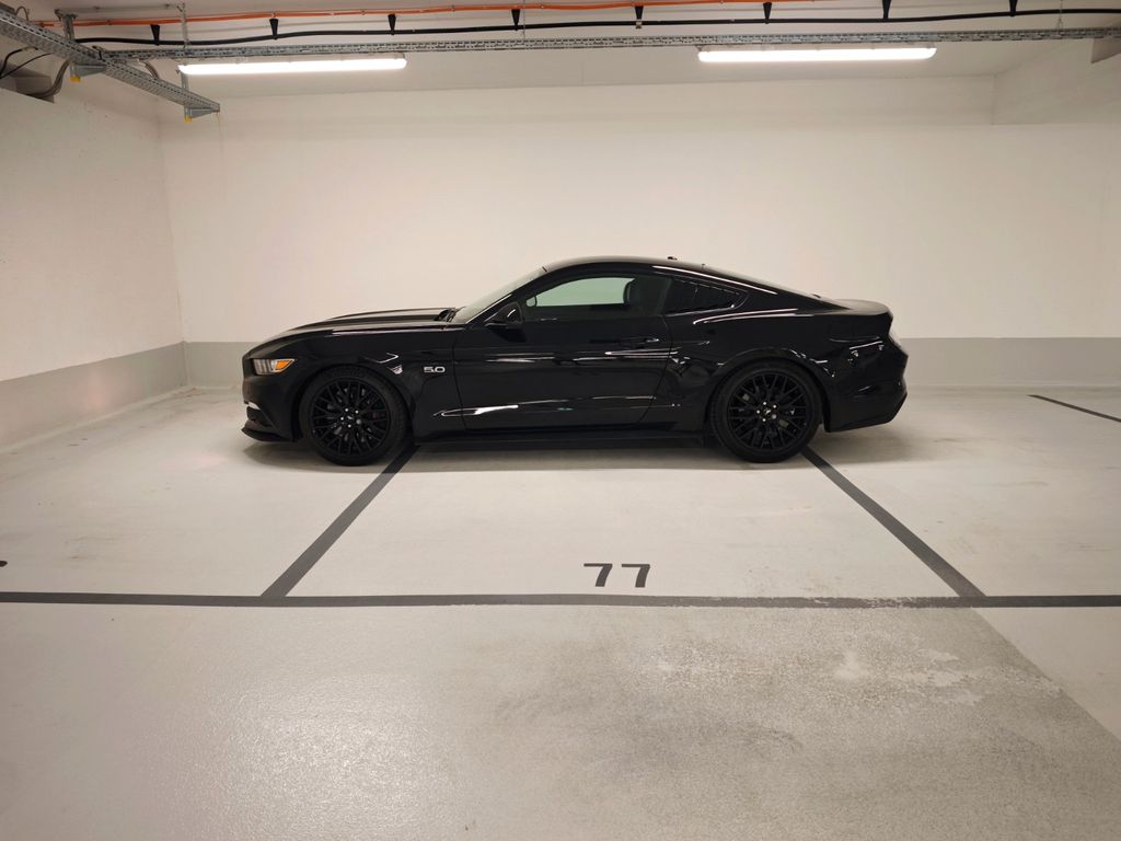 Image of Ford Mustang
