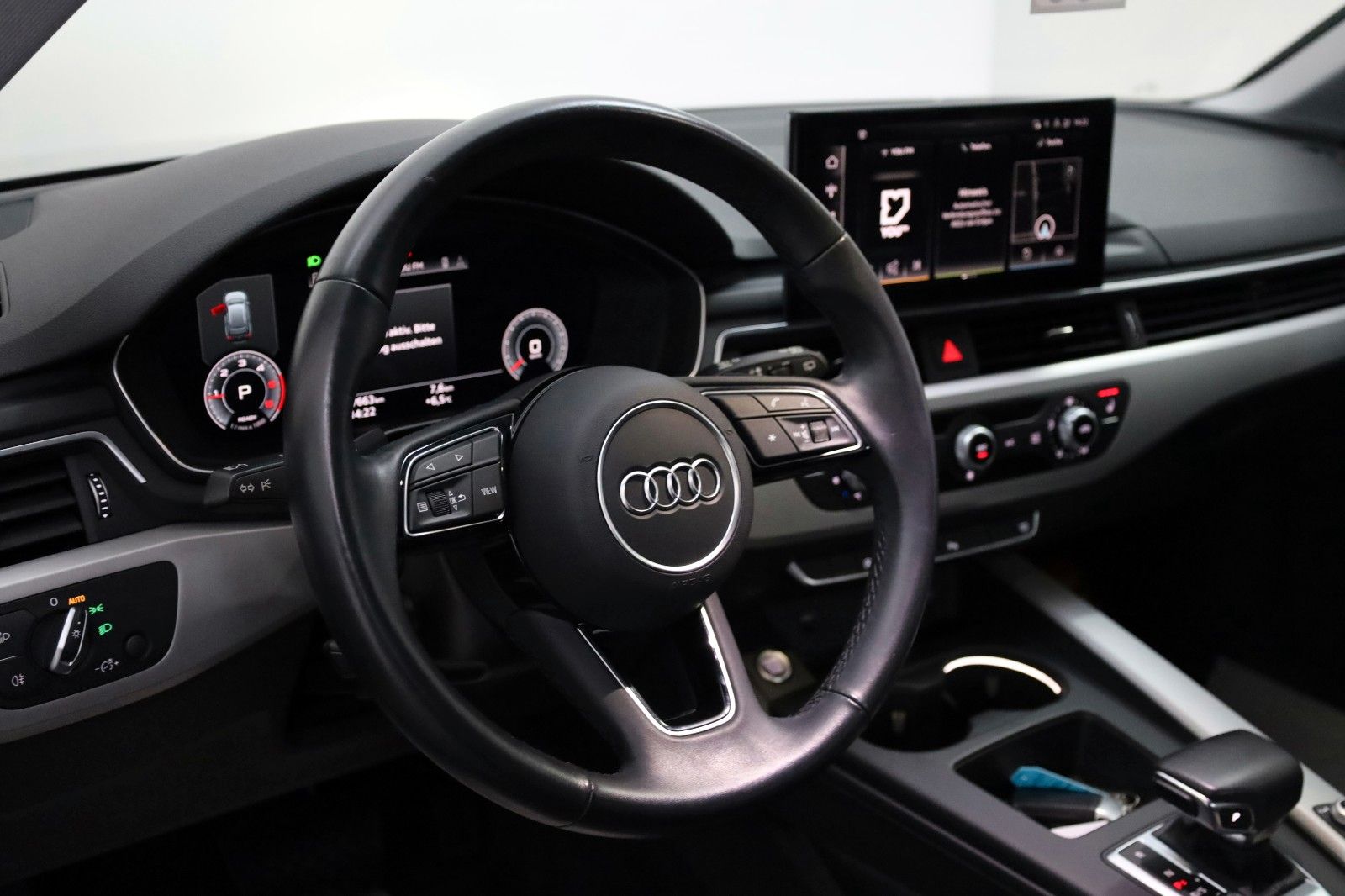 Fahrzeugabbildung Audi A4 Avant 35 TDI,Leder,Navi,LED,Kamera,Panorama