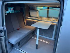 Fahrzeugabbildung Volkswagen T6.1 California Ocean LED ACC AHK Küche 1.Hand