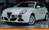 Alfa Romeo Giulietta Turismo *Automatik/SHZ/Klimaaut.* - Alfa Romeo aus 2011
