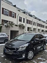 Kia Carens 1,7 D Automatik 7 Sitzer - Kia Carens in Hamburg
