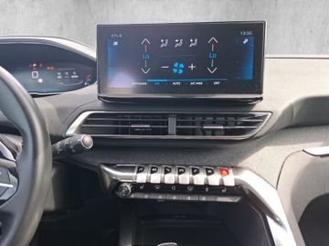 Peugeot 3008 Allure Pack1.2 PureTech 130 +Navi+Kam.+360