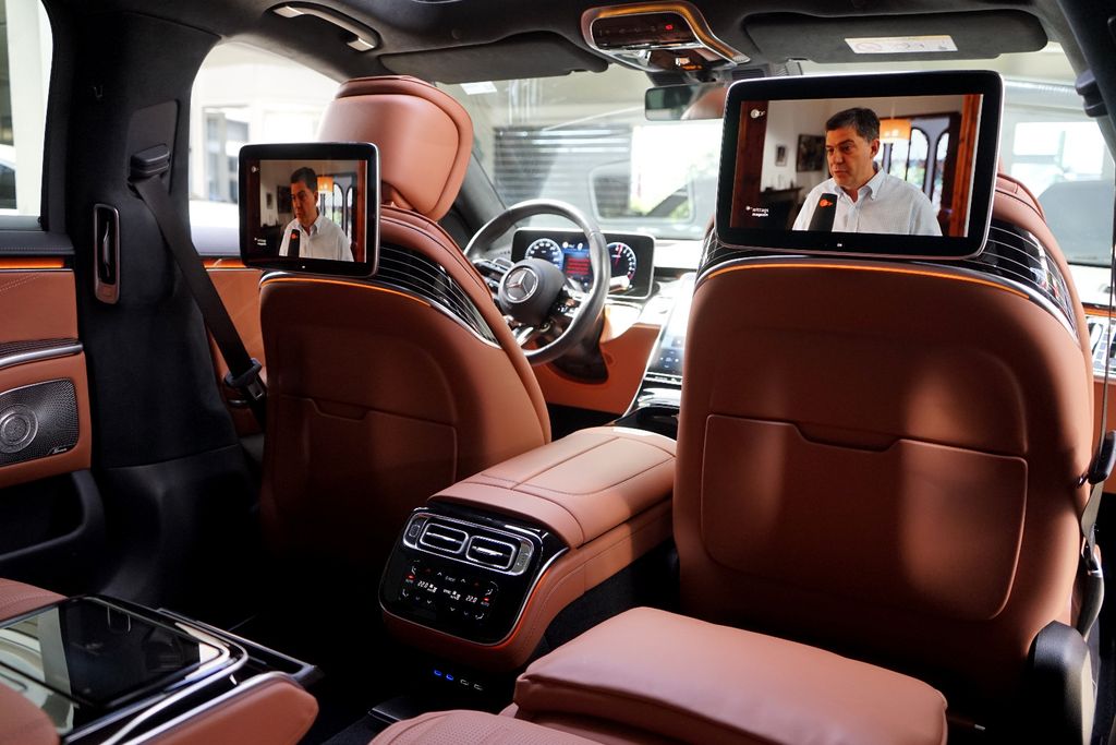Image of Mercedes-Benz S 63 AMG