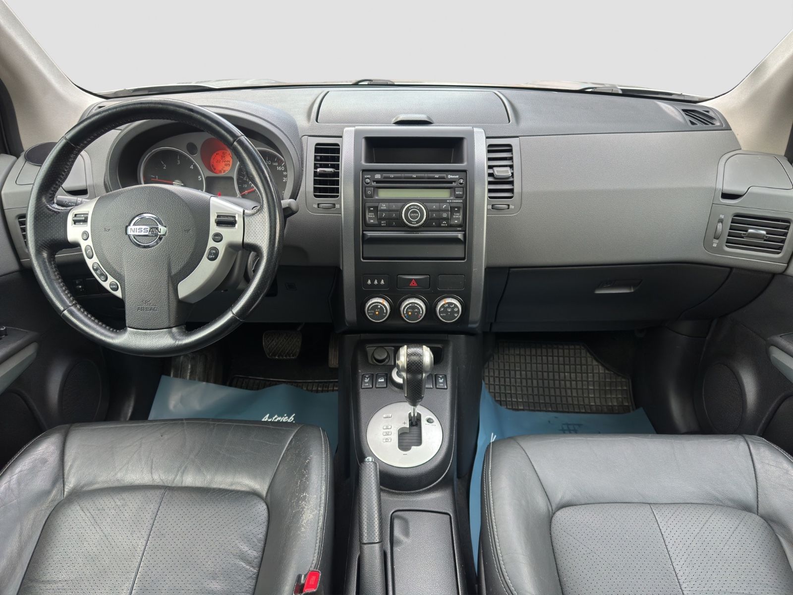 Fahrzeugabbildung Nissan X-Trail LE 4X4 /AHK/Schiebedach/Leder