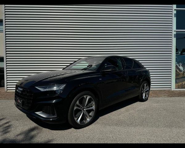 Audi AUDI Q8 55 TFSIe QUATTRO TIPTRONIC S-LINE