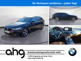 BMW 530i xDrive Touring Innovationspaket Panoramagla - BMW 530 Gebrauchtwagen in Freiburg